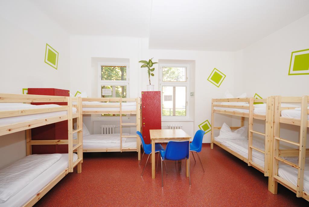 Westend City Hostel Bécs Kültér fotó